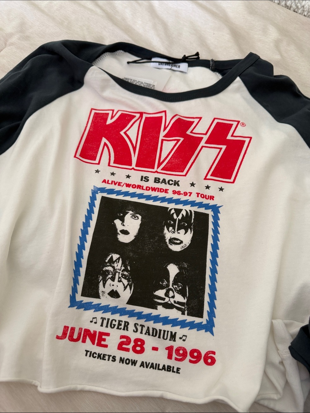 Daydreamer KISS Raglan Long Sleeve T-shirt, Sz M, NWT - Picture 5 of 8